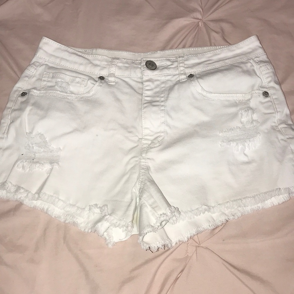 White high waisted shorts